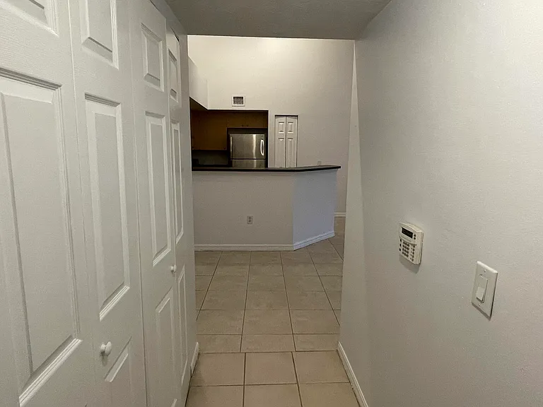 4041 San Marino Blvd #303 — Photo 2