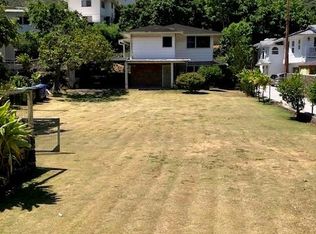 2720 E Manoa Rd, Honolulu, HI 96822