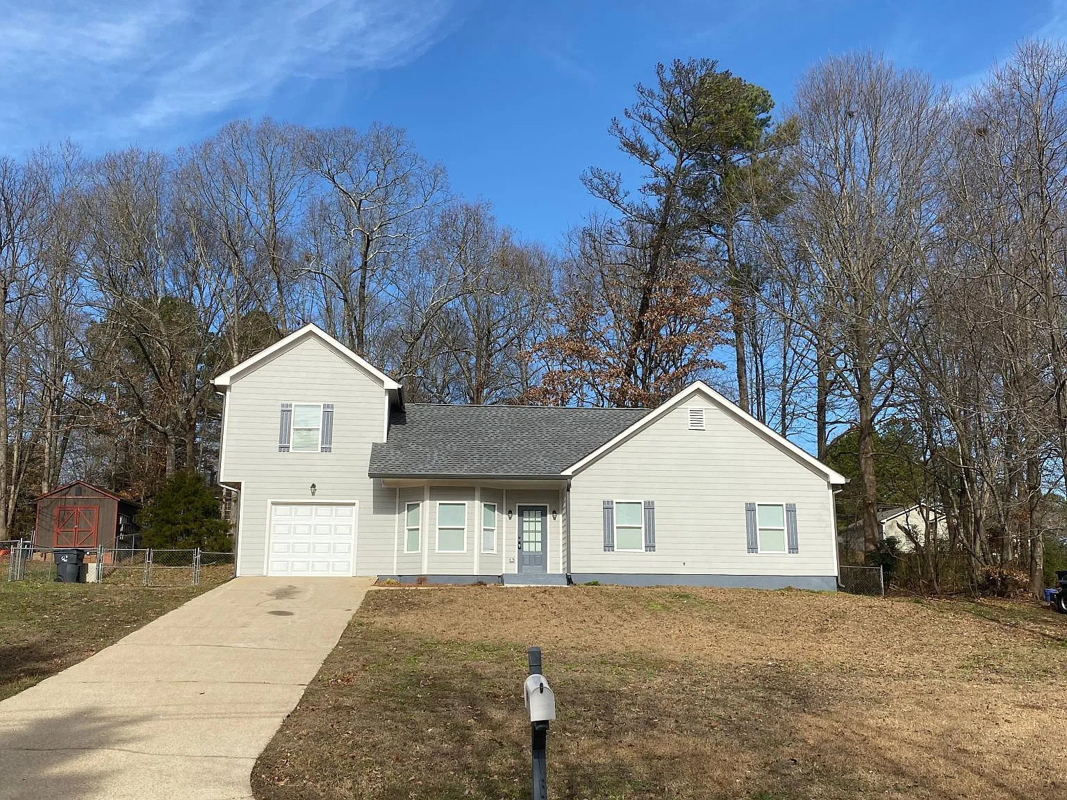 3 bed, 1705 sqft, $2,300 — Photo 1