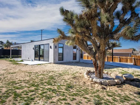 61523 Capilla Dr, Joshua Tree, CA 92252