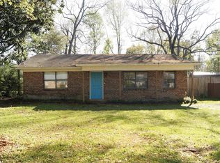 202 Mitchell Ave, Bay Minette, AL 36507