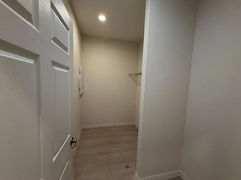 2124 Penny Ln — Photo 19
