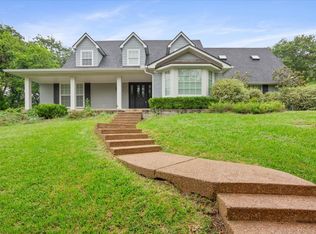 402 Shadow Mountain Dr, Woodway, TX 76712