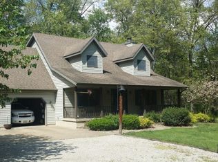 14308 E Abbie Ln, Effingham, IL 62401