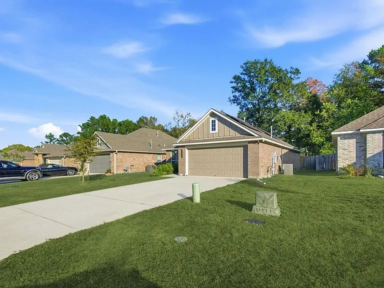 11962 Sunshine Park Dr N — Photo 4