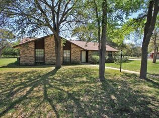 48 Great West Loop, Morgans Point Resort, TX 76513