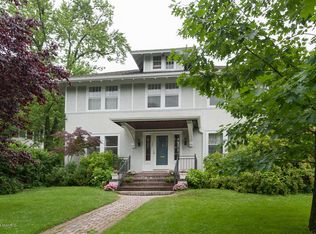 130 Prairie Ave, Kalamazoo, MI 49006