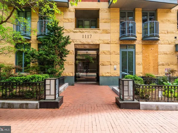 1117 10th St NW APT 1009, Washington, DC 20001