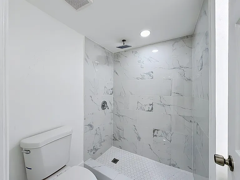 10235 SW 177th St — Photo 24