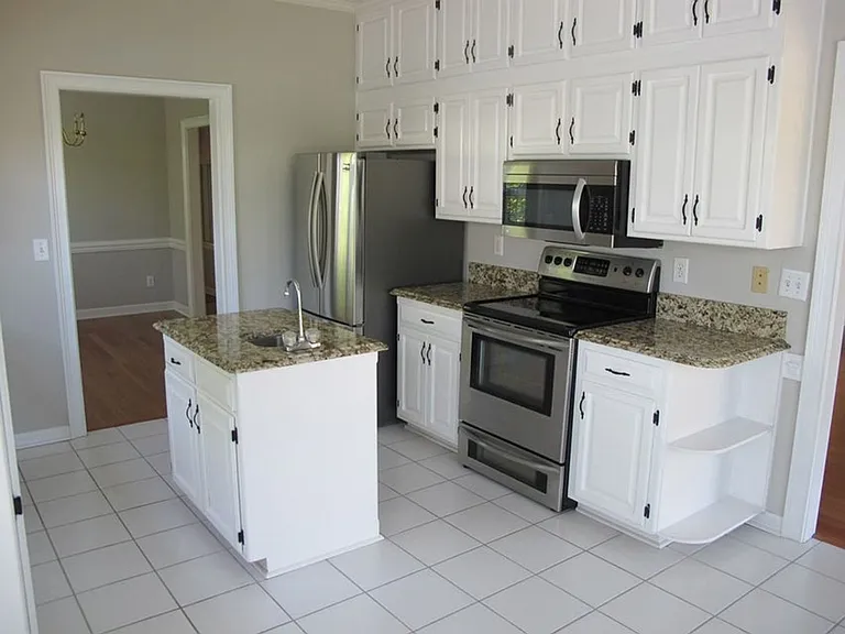 716 Crown Point Ct — Photo 6