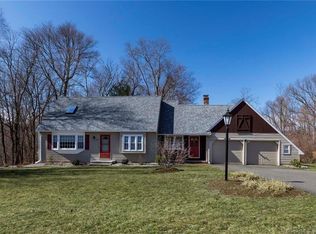 224 Saddle Hill Rd, Manchester, CT 06040