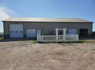 24823 265th Ave, Columbus, NE 68601