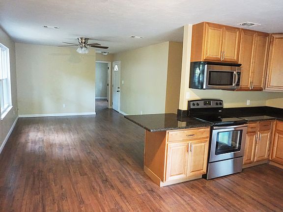 2nd image of 5742 Eunice Ct