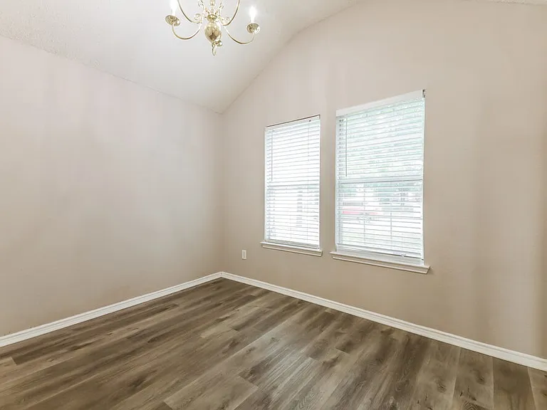 1108 Cumberland Dr — Photo 7