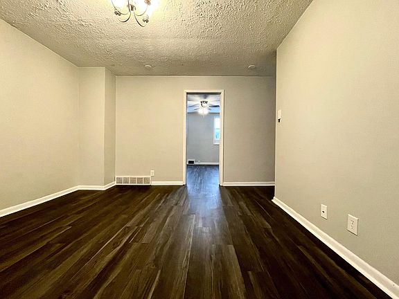 3rd image of 338 W 26th St APT 1