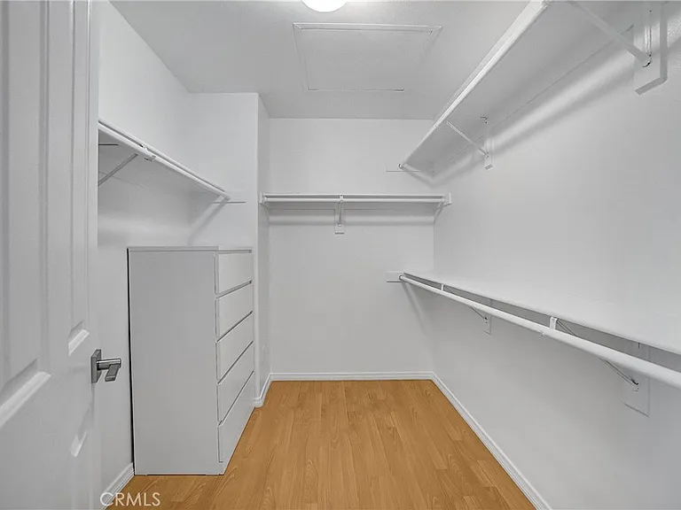 76 Millbrook — Photo 24