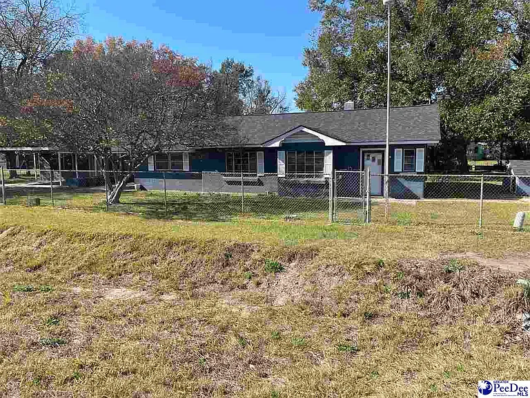 2124 N Governor Williams Hwy — Photo 2