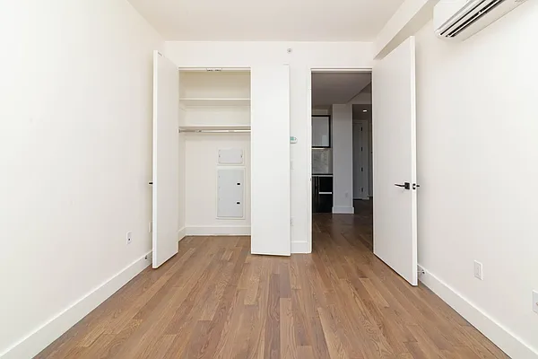 Rented by Nooklyn NYC LLC | media 88