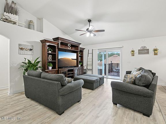 3rd image of 3228 DEER CREEK Drive