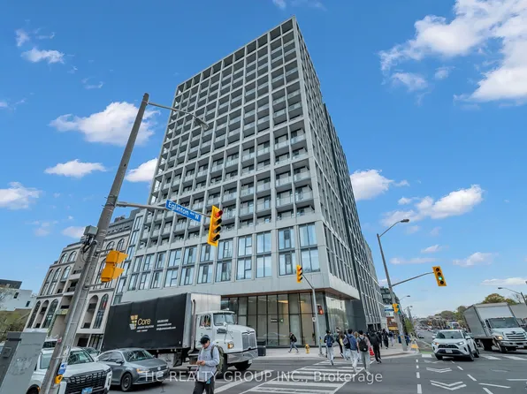 2020 Bathurst St #603, Toronto, ON M5P 2B9