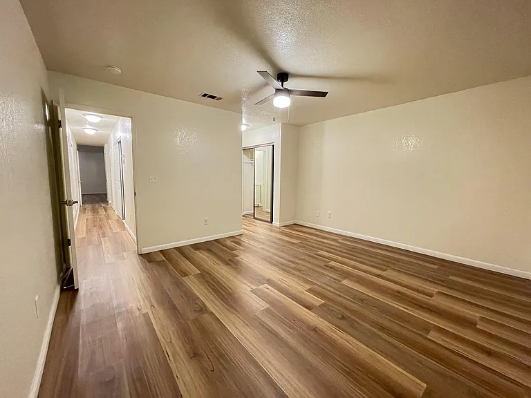 3225 Blue Ridge Cir — Photo 9