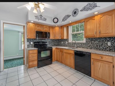 4 Pierce St, Albany, NY, 12205