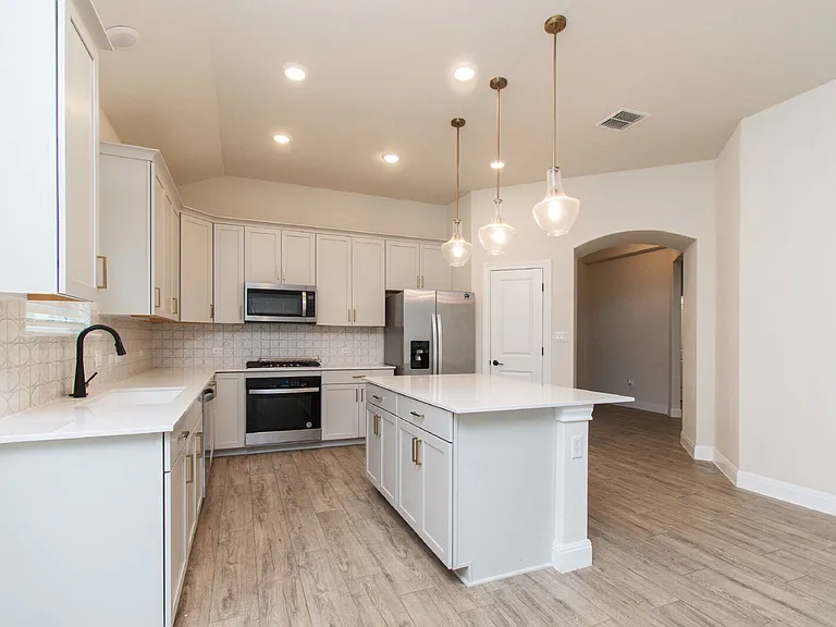 250 Sugar Cane Rd — Photo 4