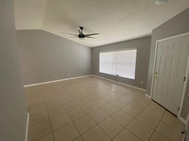 5165 Formby Dr — Photo 13