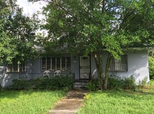 1223 Columbus Cir, Lakeland, FL 33805