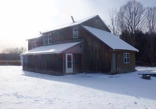 1st image of 525 Edson Rd