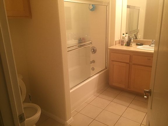 5th image of 722 S Bixel St APT A739