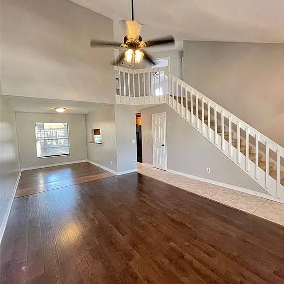 1234 Crossfield Dr — Photo 6