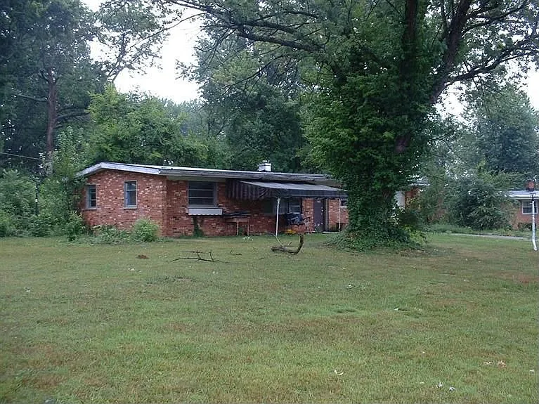 606 Terrace View Dr photo 1
