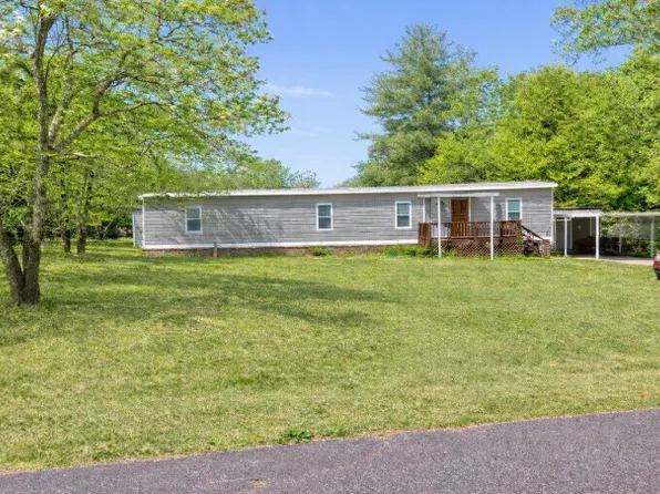 115 Ridgeway Ct, Acworth, GA 30101