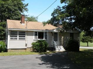 11 Little Harbor Rd, Wareham, MA 02571
