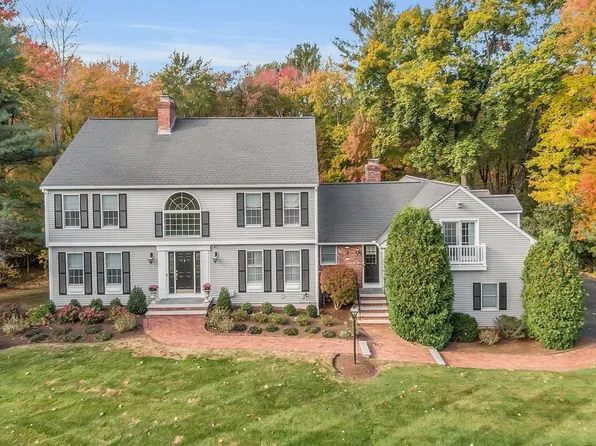 73 Holly Ridge Rd, North Andover, MA 01845