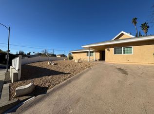 11701 Woodley Ave, Granada Hills, CA 91344