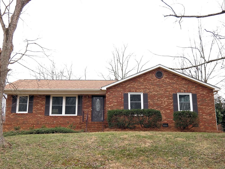 1st image of 1180 Huntsmoor Dr
