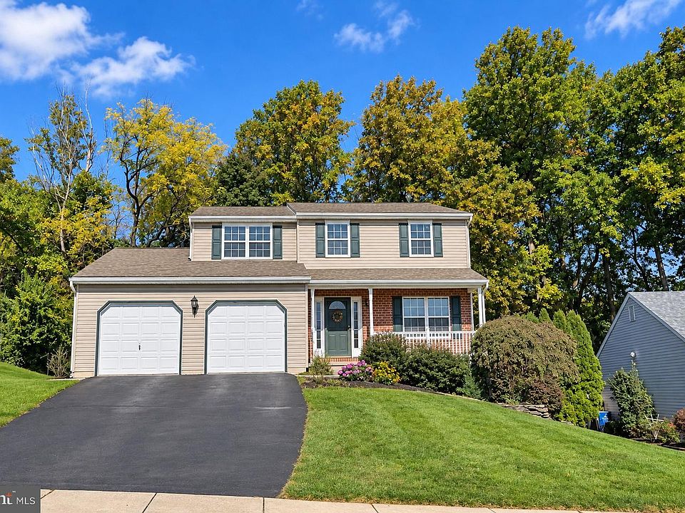 1st image of 44 Patterson Dr