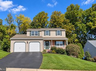 44 Patterson Dr, Robesonia, PA 19551