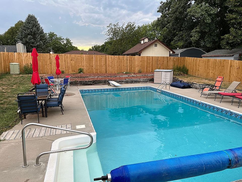 2nd image of 5931 S 52nd Street Ct
