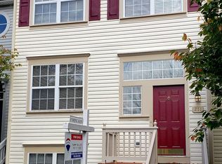 211 Frazer Dr, Purcellville, VA 20132