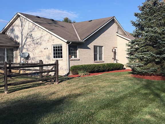 3rd image of 7099 Walnut Creek Dr