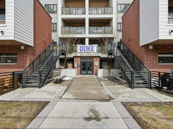 120 N 18th Ave SW #305, Calgary, AB T2S 3H5