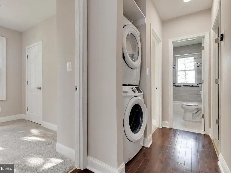 4108 Hayes St NE — Photo 10