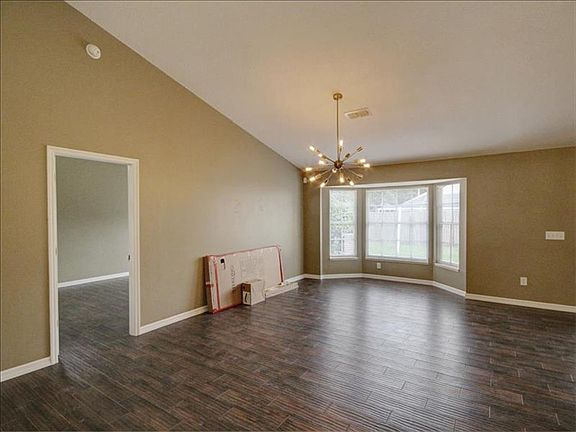 2nd image of 4304 Kipling Ave