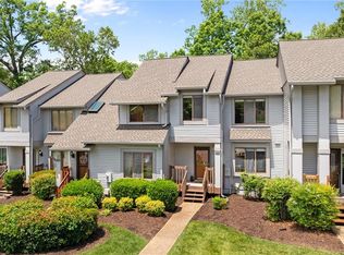 226 Misty Pointe Ln, Newport News, VA 23603
