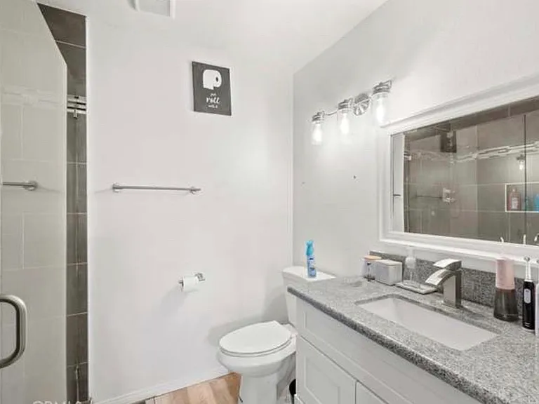 4842 Village Green Way — Photo 17
