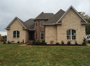 111 Kingston Ct, Gallatin, TN 37066