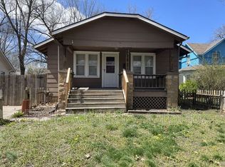 1261 SW Wayne Ave, Topeka, KS 66604